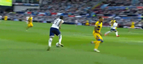 世预赛35场不败!英格兰2-0安道尔 4连胜0失球领跑 赖斯头槌建功