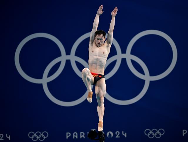 1723128192772008990.jpg 谢思埸王宗源统治两奥运周期 男单3米板的双保险