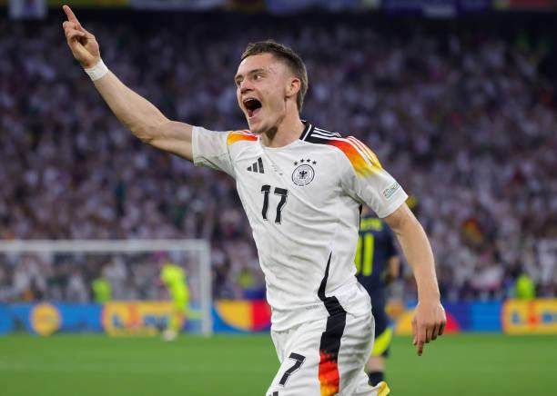 德国英雄出少年！维尔茨和穆西亚拉为战车赋能