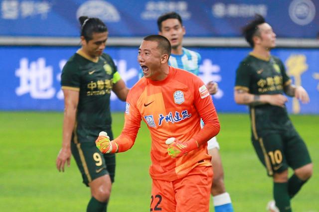 Kaiyun开云官方网站中国登录-【中超】张稀哲爆射张玉宁两失点球 国安1比0广州城