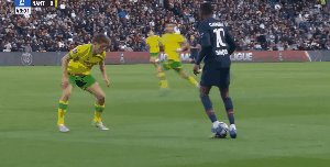 1776904215886026639.gif 开云体育官网-【法甲】克瓦拉茨赫利亚双响,巴黎圣日耳曼3比0南特